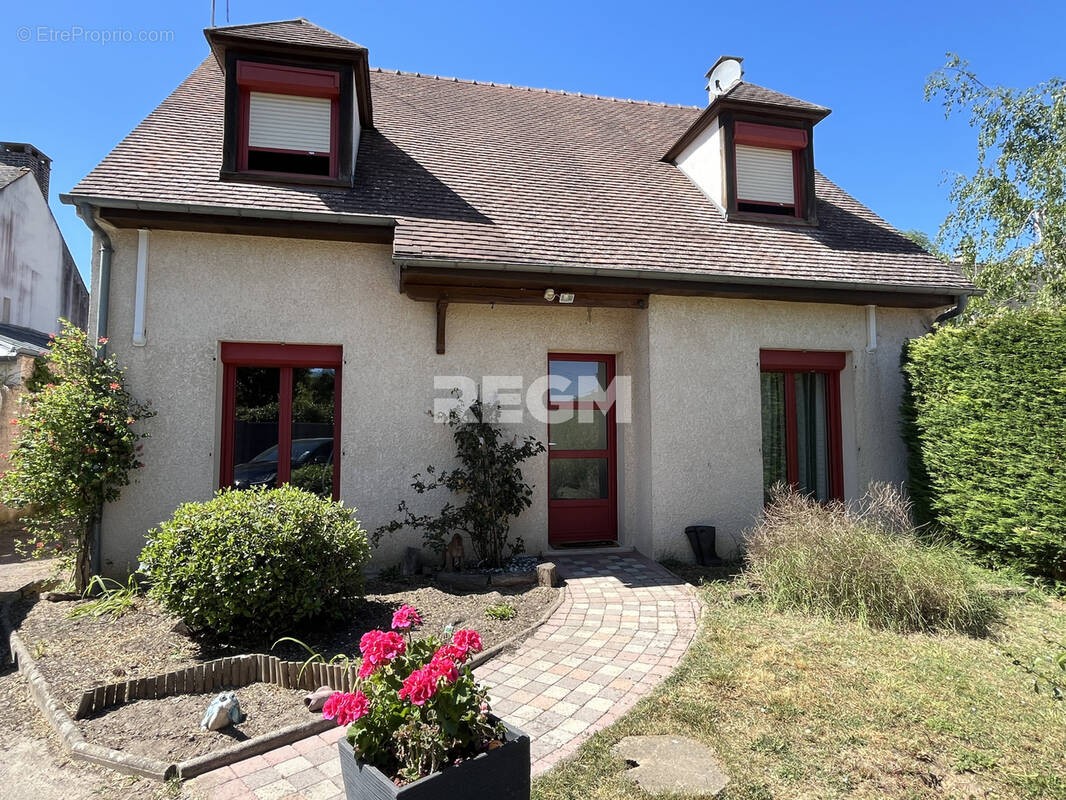 Maison à VILLIERS-SOUS-GREZ