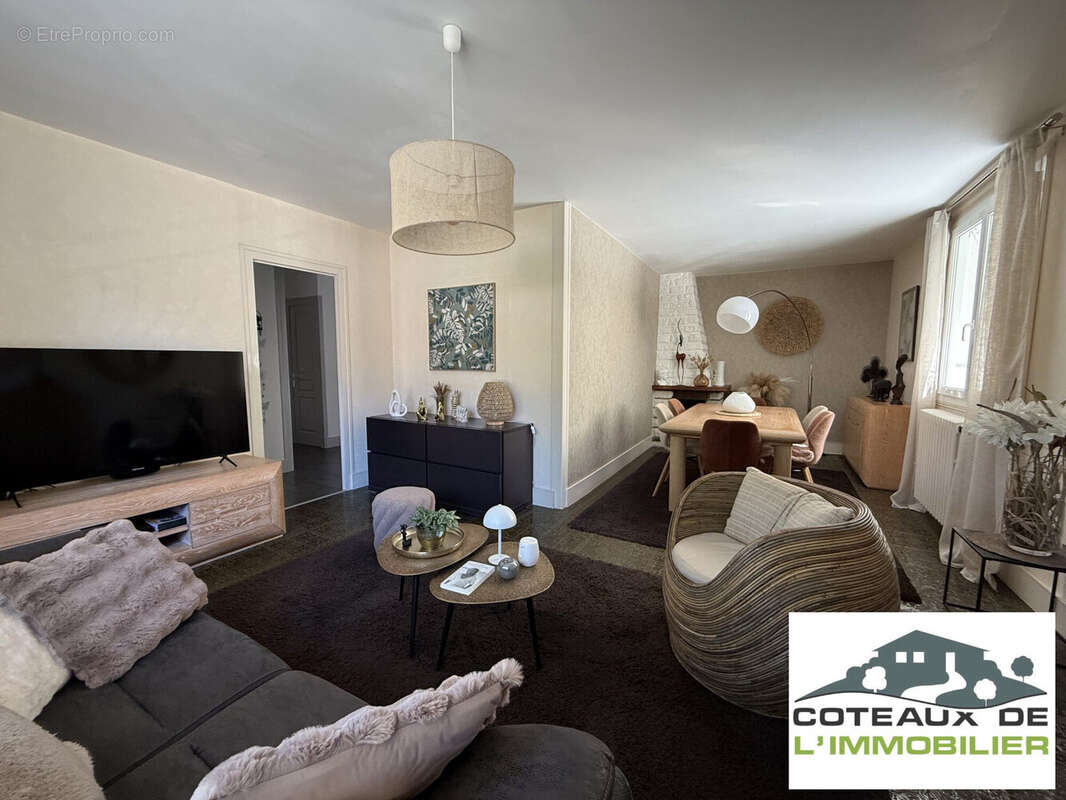 Maison à SAINT-YRIEIX-SUR-CHARENTE