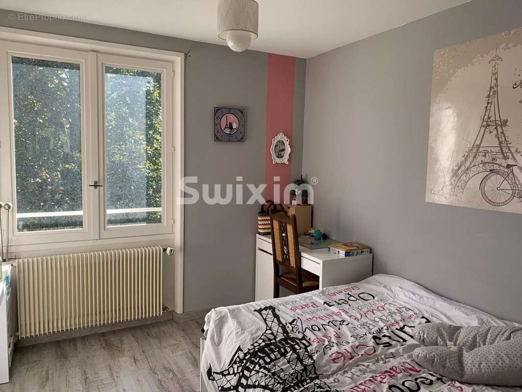 Maison à CHARNAY-LES-MACON