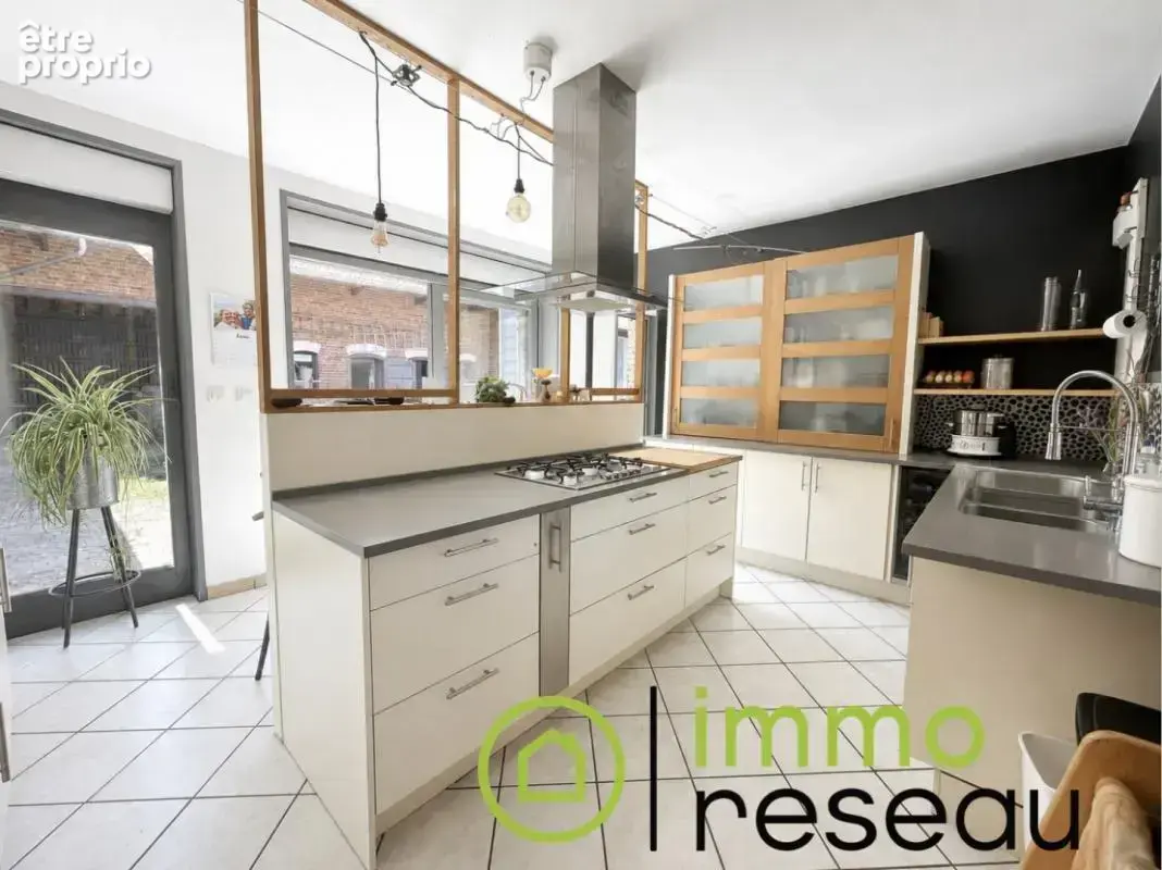 Maison 9 pièces 295 m² à vendre à Laventie (62840) - photo 3