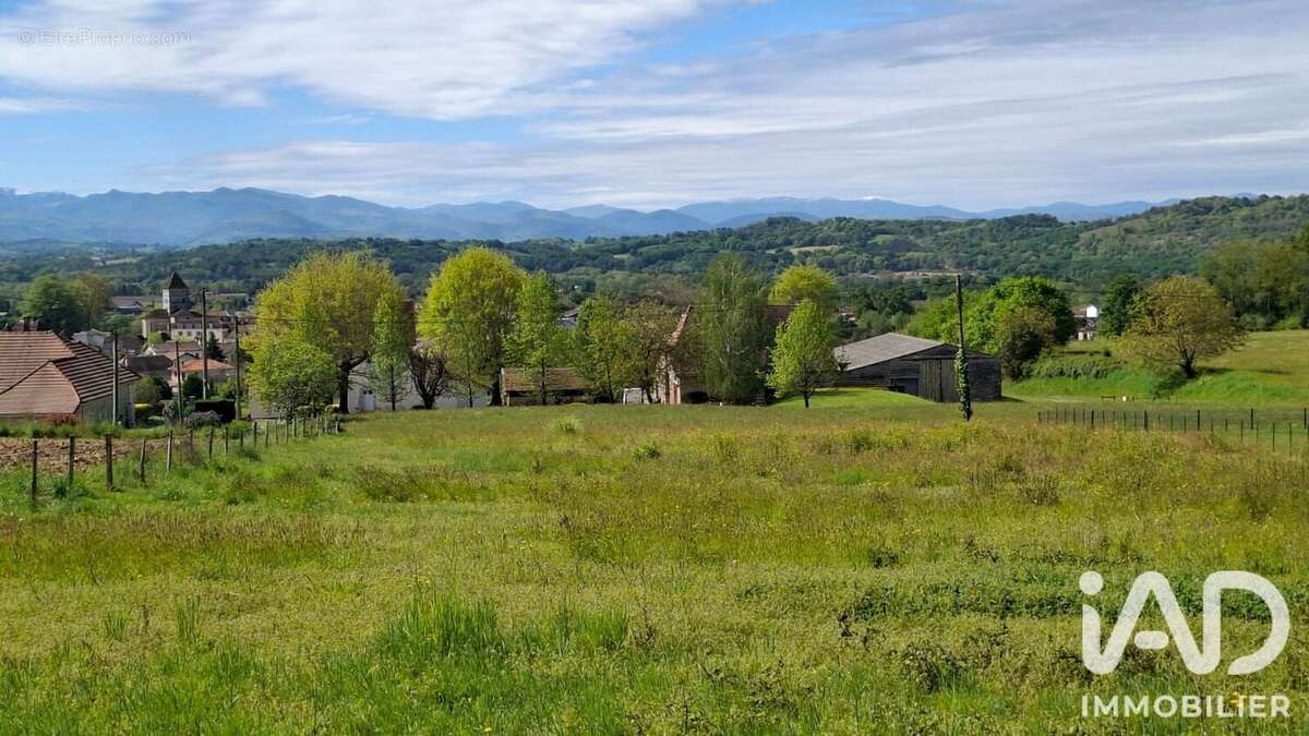 Photo 3 - Terrain à SAUVETERRE-DE-BEARN