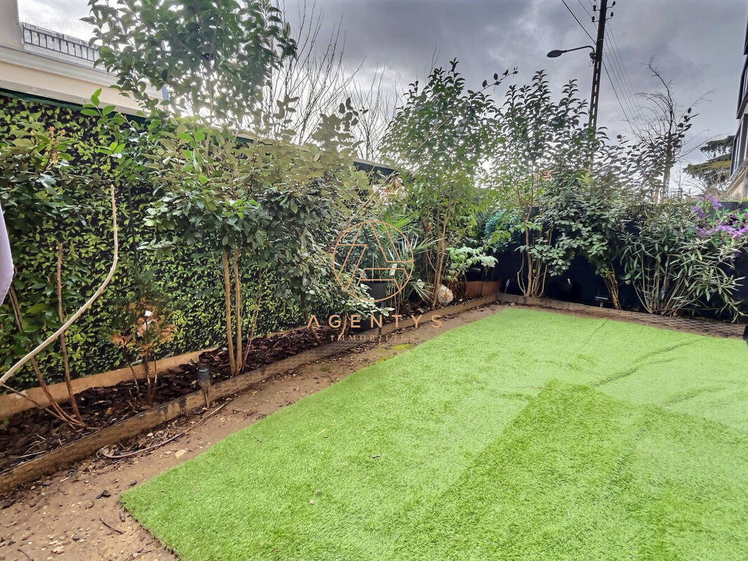 Appartement à CHENNEVIERES-SUR-MARNE