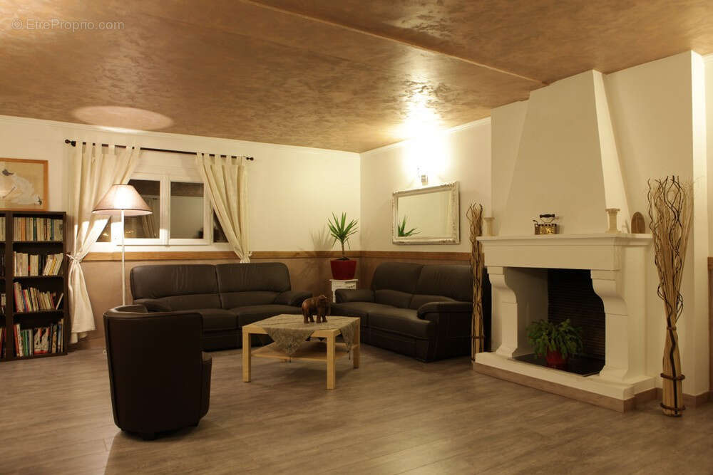 Maison à ROQUEBILLIERE