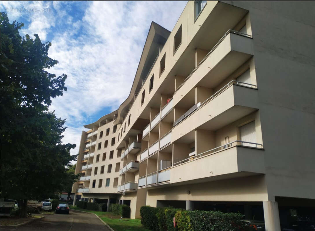 Appartement à NIMES
