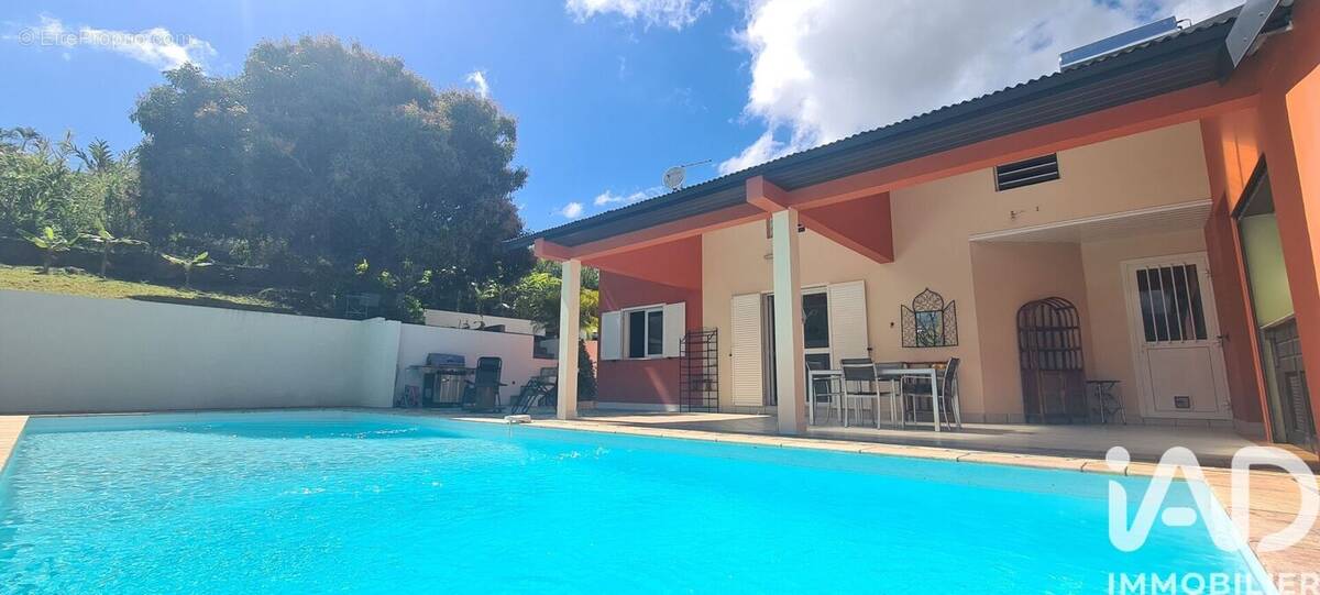 Photo 1 - Maison à LE TAMPON