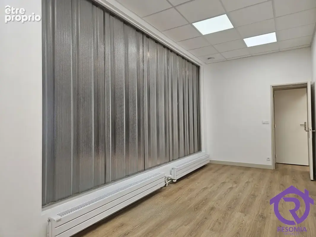 Local commercial Paris 15ème - 90 m2 - photo 3