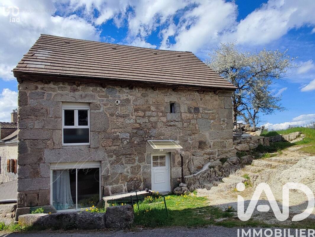 Photo 1 - Maison à AUMONT-AUBRAC