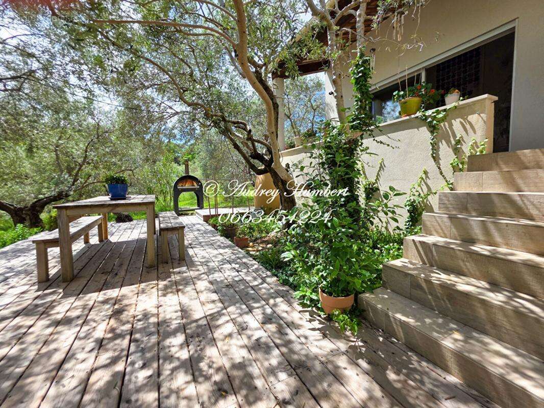 Maison à VILLENEUVE