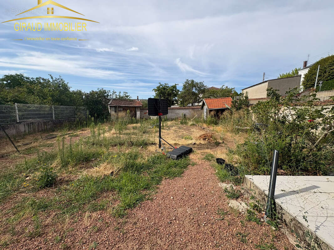Immeuble investissement locatif pouilly s/charlieu - photo 10