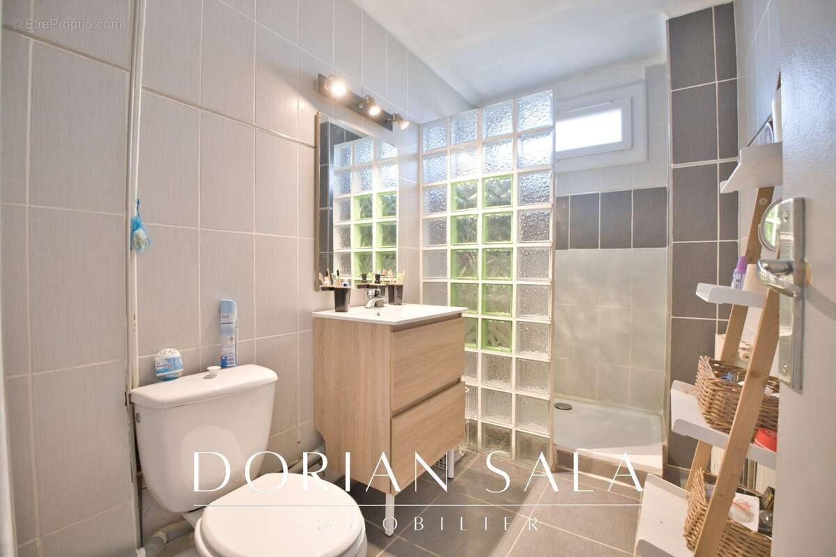 Appartement à MARSEILLE-10E