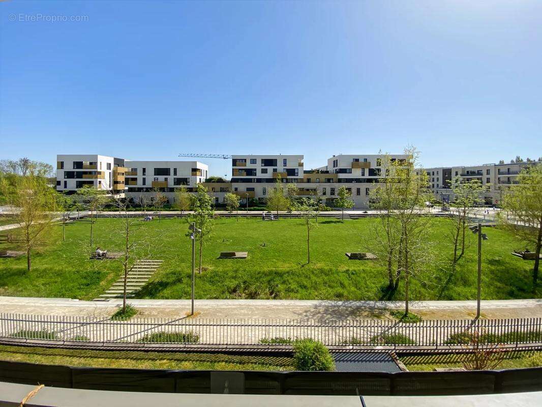 Appartement à SAINT-CYR-L'ECOLE
