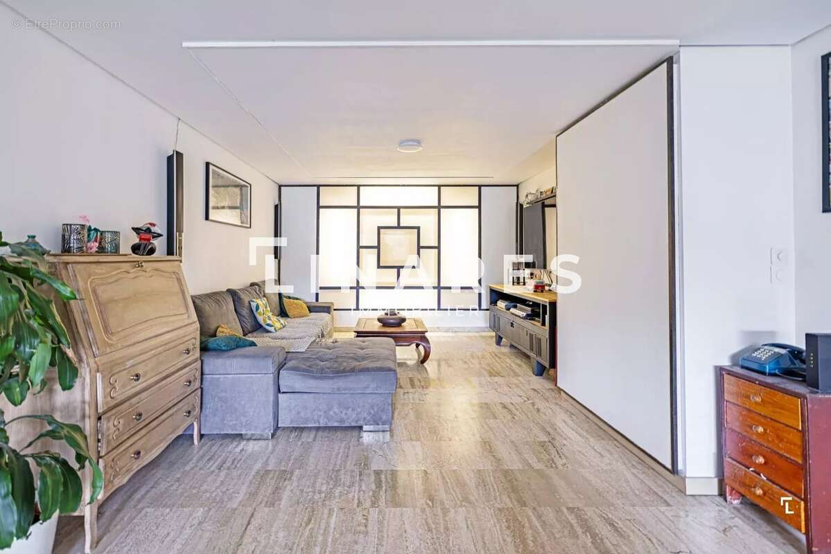 Appartement à MARSEILLE-9E