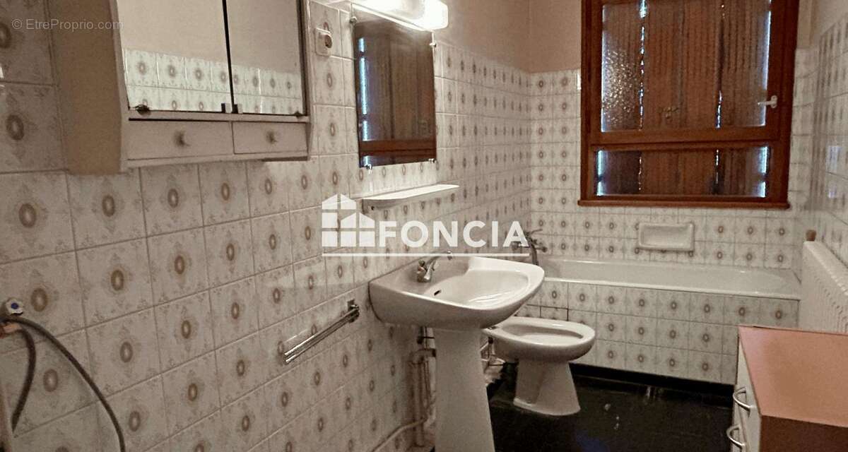 Appartement à ANNECY-LE-VIEUX