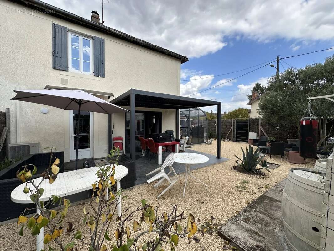 Maison à CASTELJALOUX
