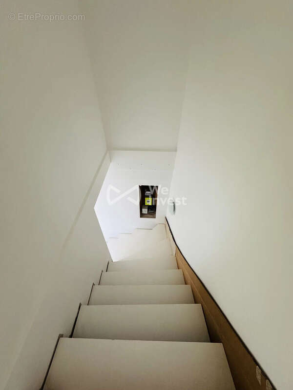 Maison à LES MARTRES-DE-VEYRE