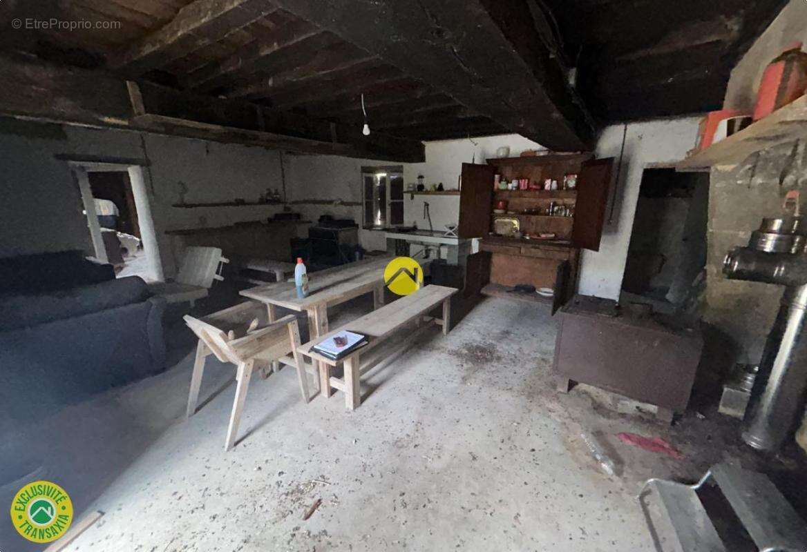 Maison + bâtiment - photo 8