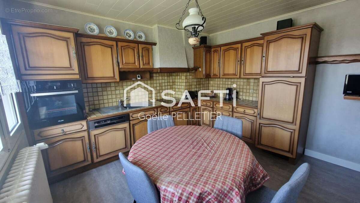 Maison 109 m² à Saone  - photo 7