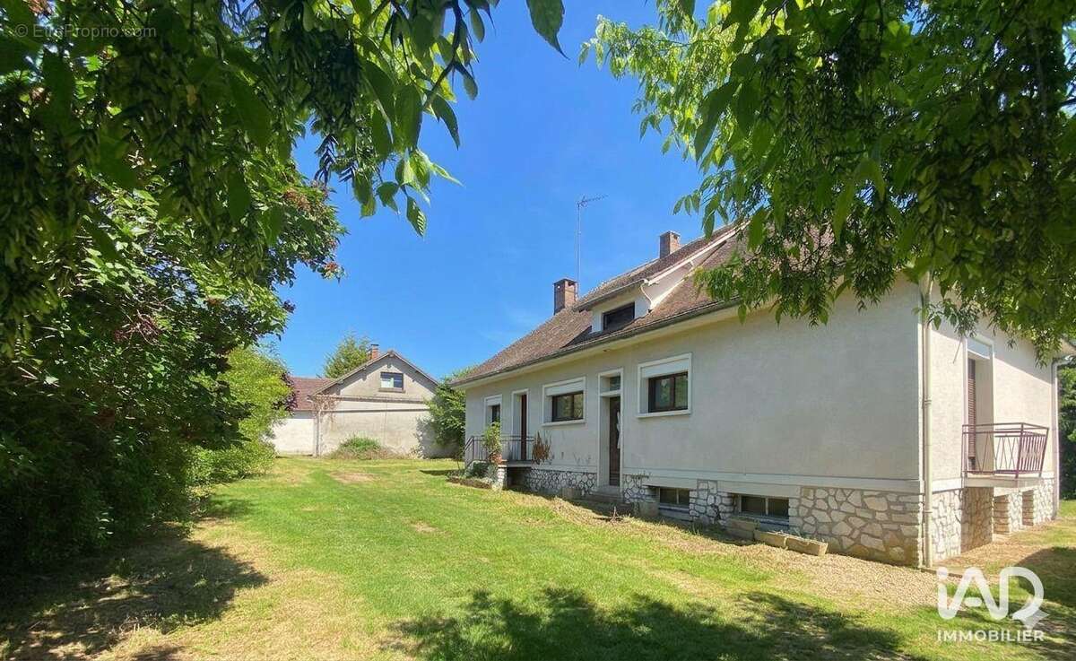 Maison 120 m² à Louye  - photo 2