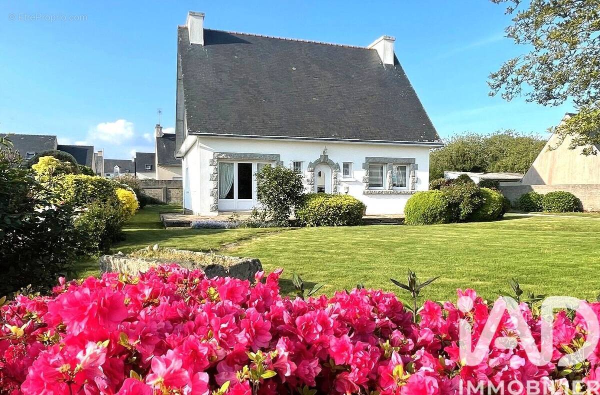 Photo 1 - Maison à SAINT-YVI