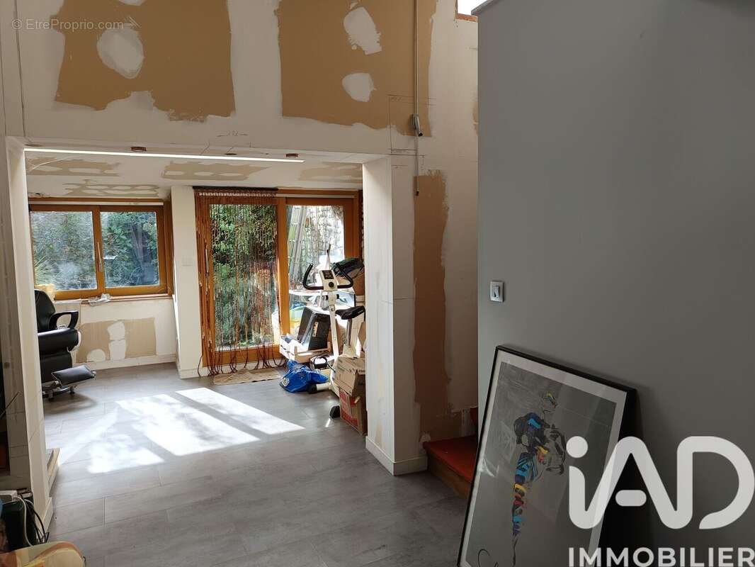 Photo 8 - Maison à MONTS-SUR-GUESNES
