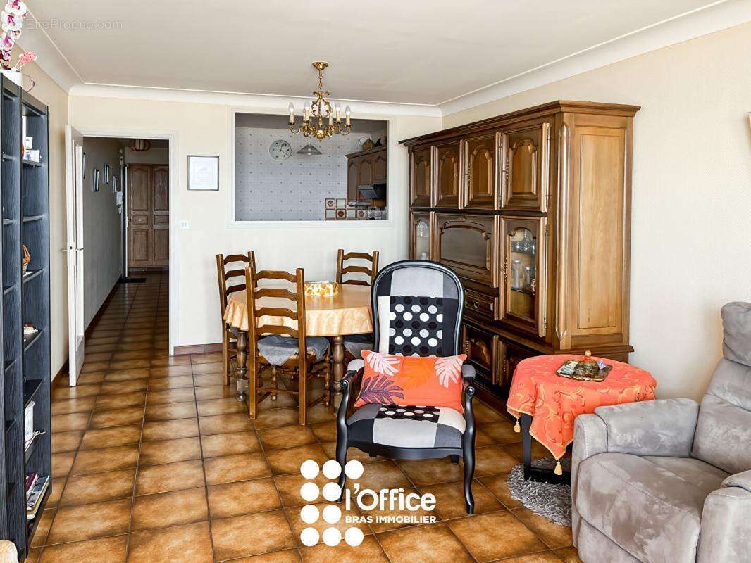 Appartement Les Sables D Olonne 3 pièce(s) 77m2 - photo 7