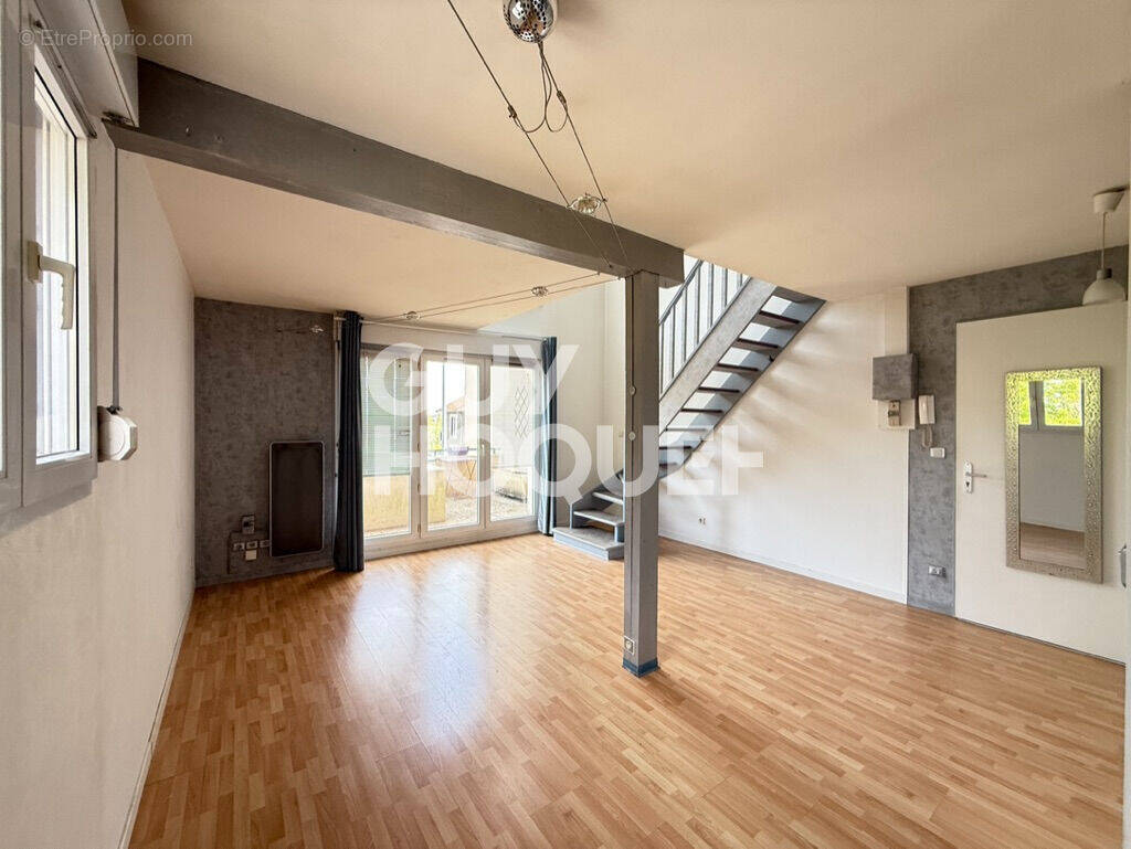 Appartement à LONGPONT-SUR-ORGE