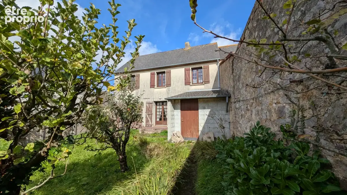 Jolie maison de bourg, son agréable jardin et ses dépendances - photo 13
