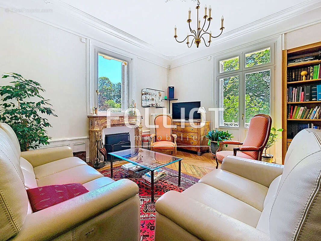 Maison de Maître du XIXe siècle -Ensemble immobilier remarquable au coeur de Douvres la Délivrande - photo 5