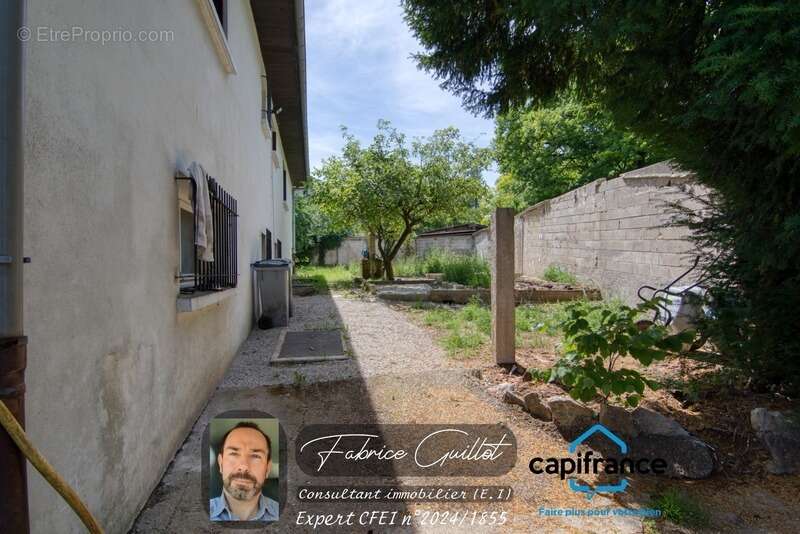 Maison à vendre 5 pièces CHARNAY (25), maison T5 de 135 m2 + terrain de 1300 m2 - photo 21