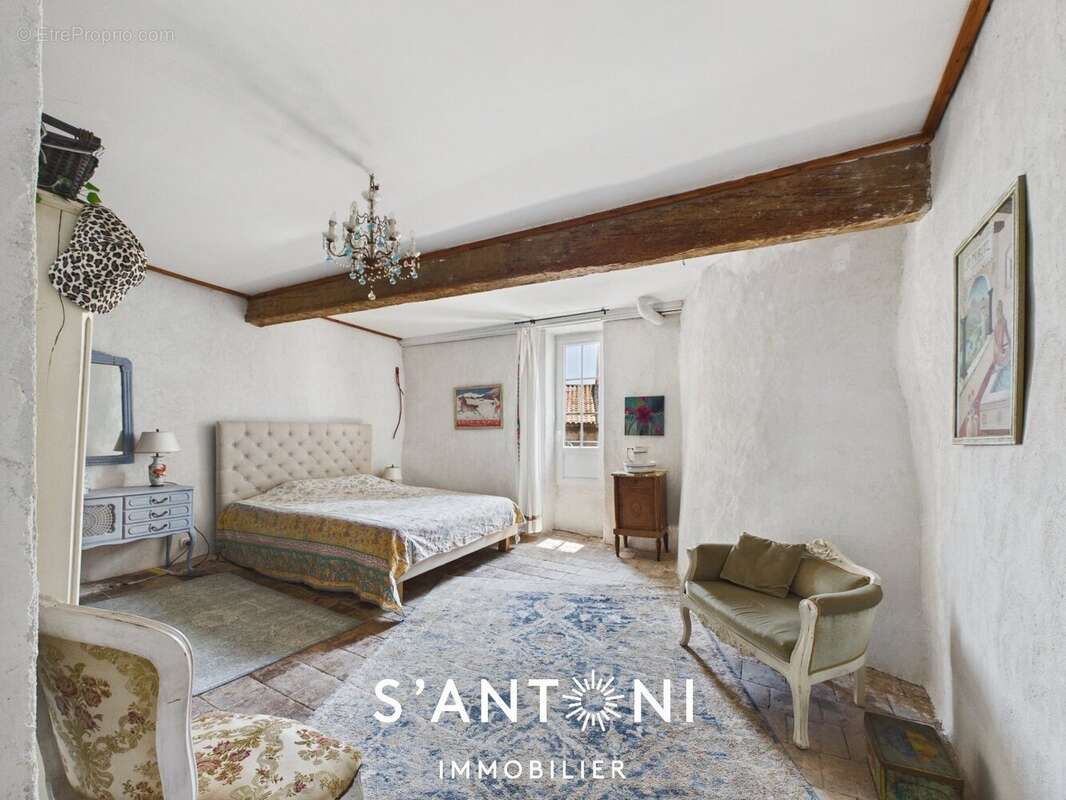 Maison de charme 150 m², 3 niveaux, tropézienne vue clocher - photo 6