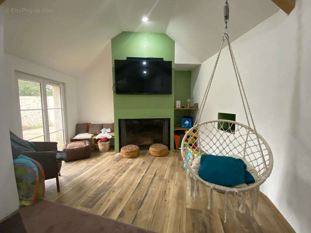 Maison à NEUILLY-SAINT-FRONT