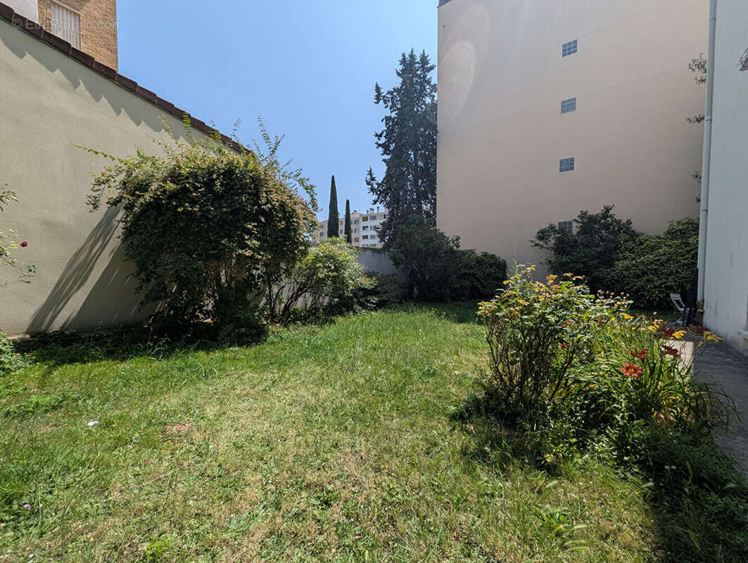 Appartement à FONTENAY-SOUS-BOIS