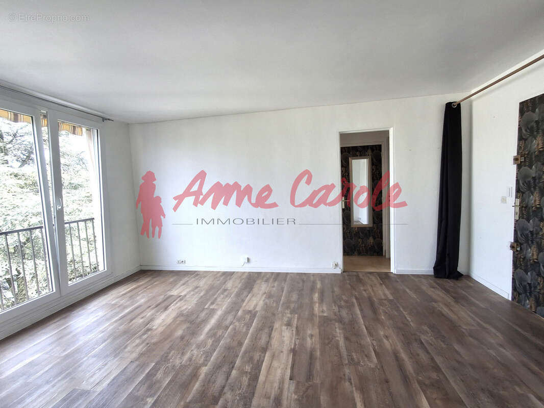 Appartement à LE PERREUX-SUR-MARNE