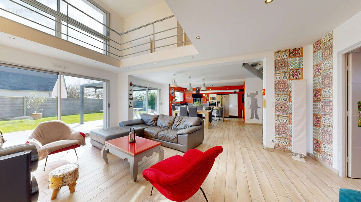 Maison à BREHAL