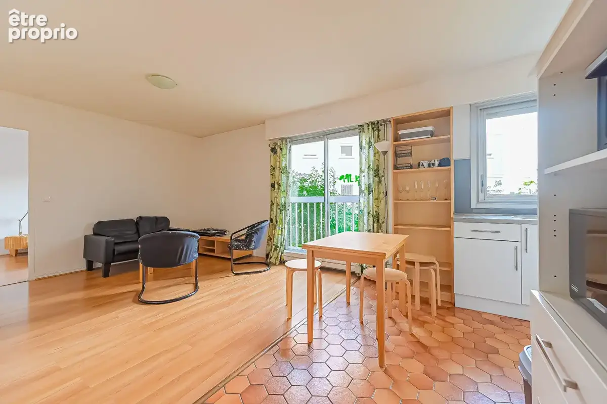 Appartement Paris 2 pièce(s) 41 m2 - photo 2