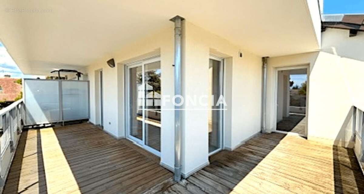 Appartement à DOUVAINE