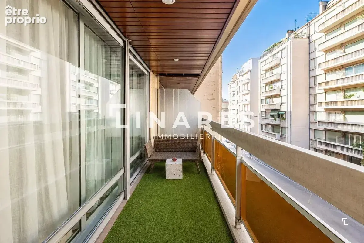 L’ADRESSE PARADIS - Appartement T3 de 83m2 - Box en sus - photo 9
