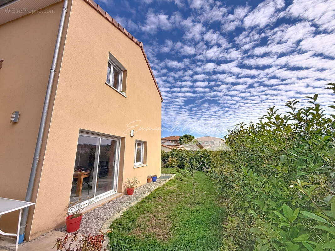 Maison à MILLAU