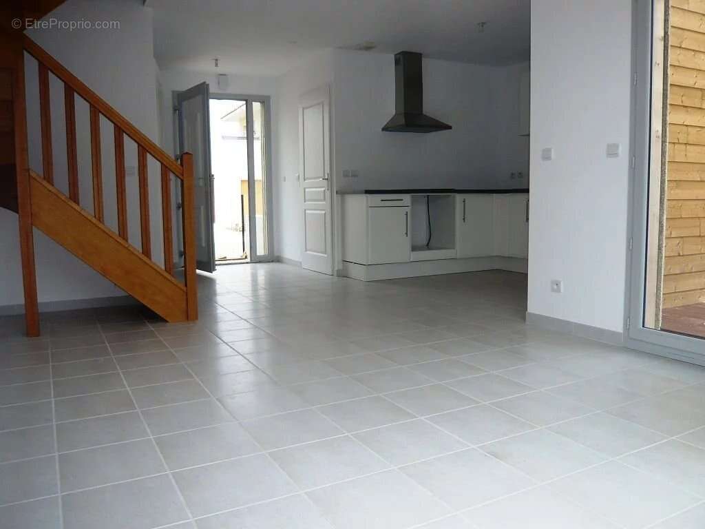 Maison à JACOU