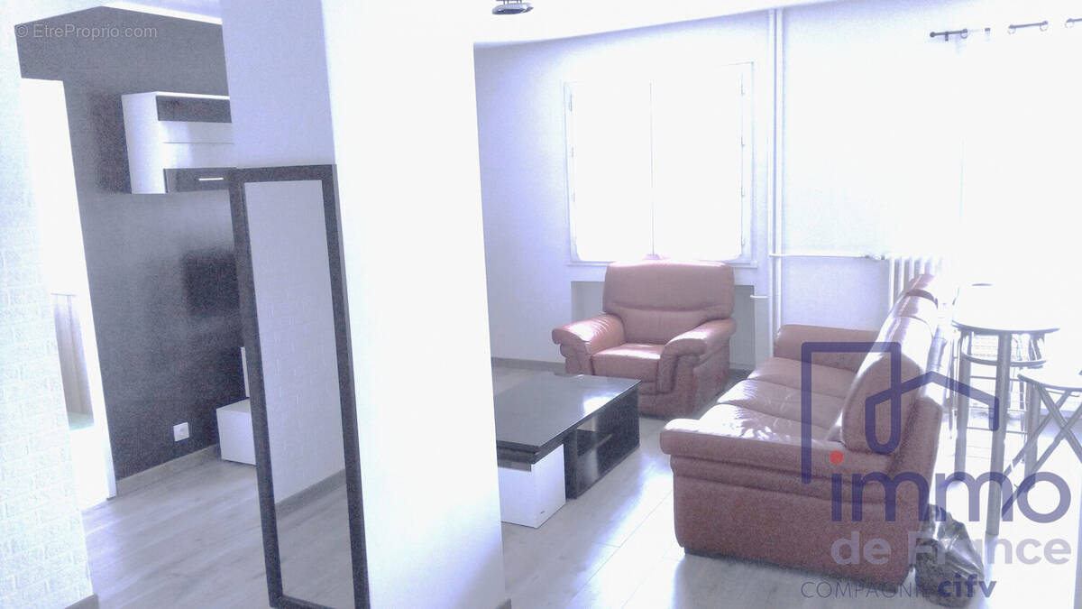 Appartement à SAINT-ETIENNE