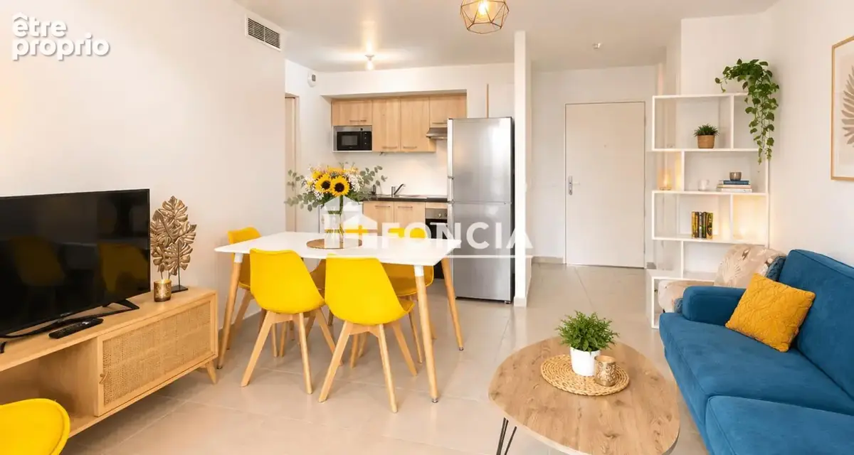 Agde – Cap d'Agde : T3 de 56,60 m² avec balcon de 22 m², résidence récente avec ascenseur et parking - photo 2