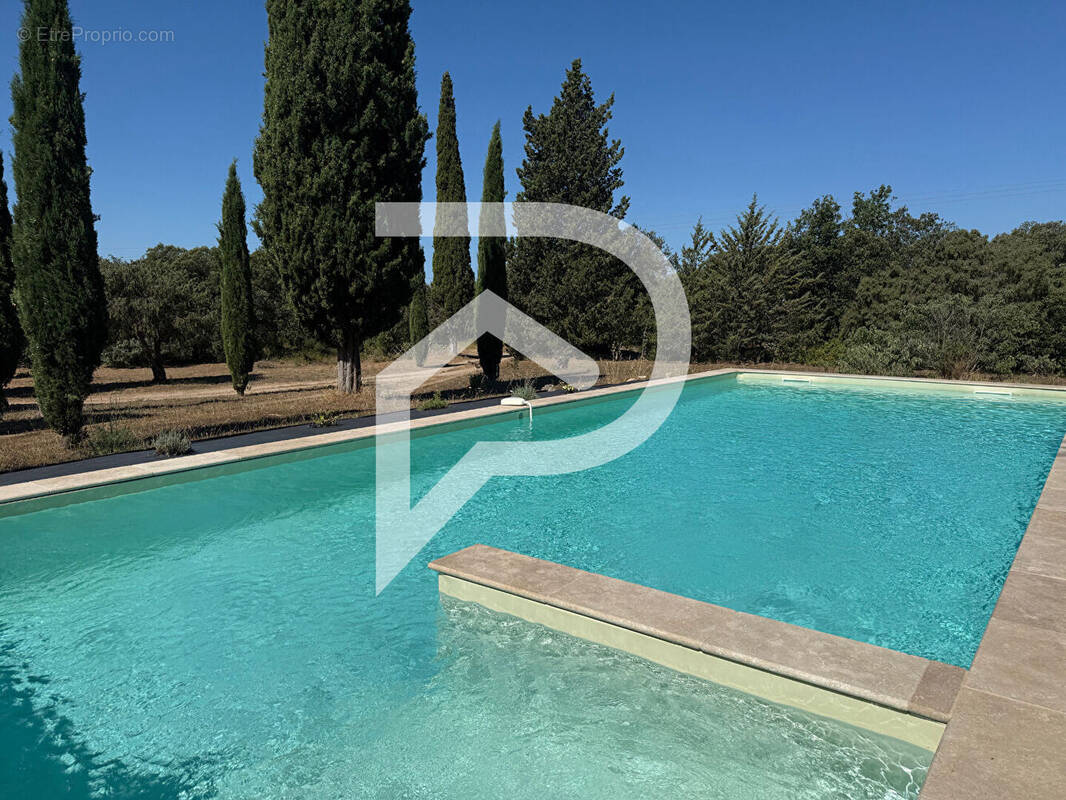 Maison à SAINT-JULIEN