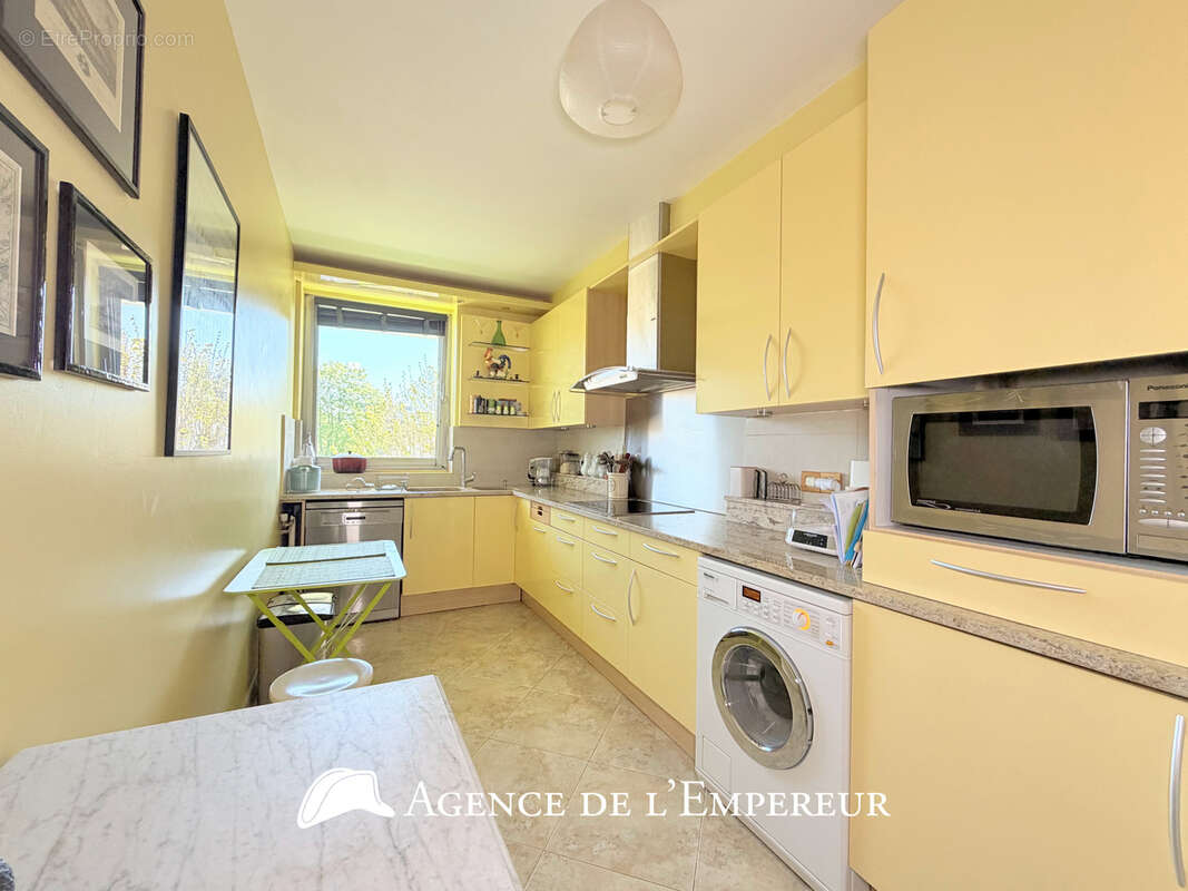 Appartement à RUEIL-MALMAISON