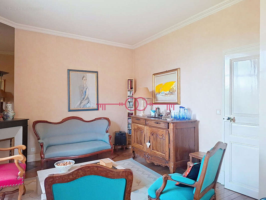 Meulière d'exception 190m² Châlons Madagascar Haut de gamme - photo 8
