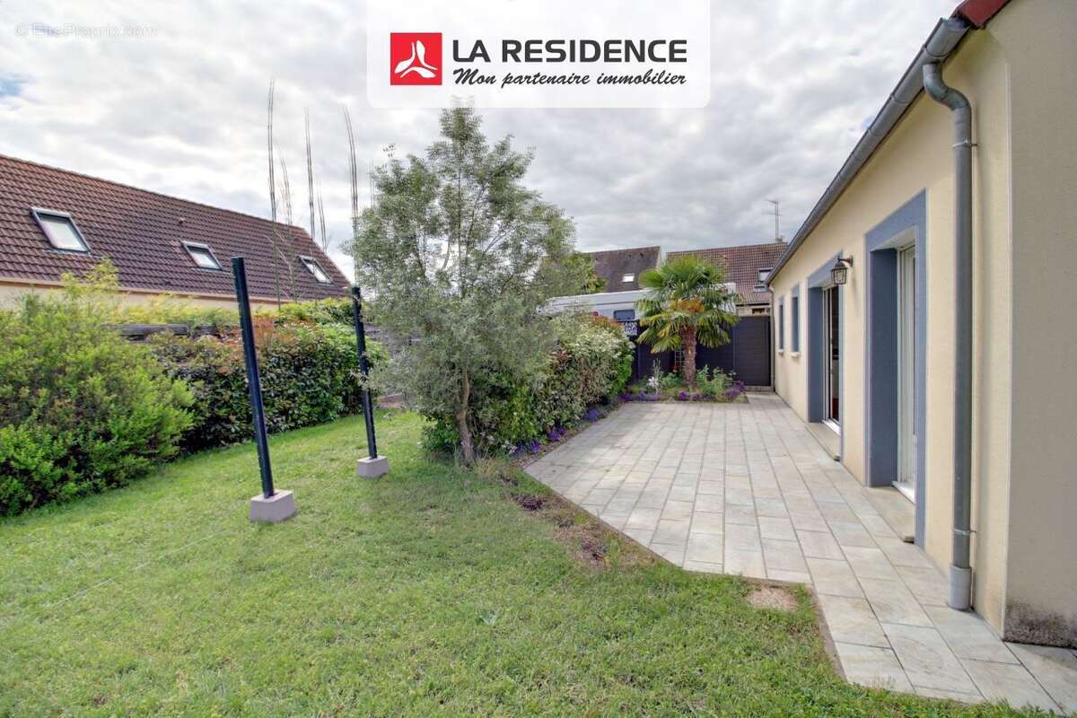 Maison 77 m² à Les Mureaux  - photo 2