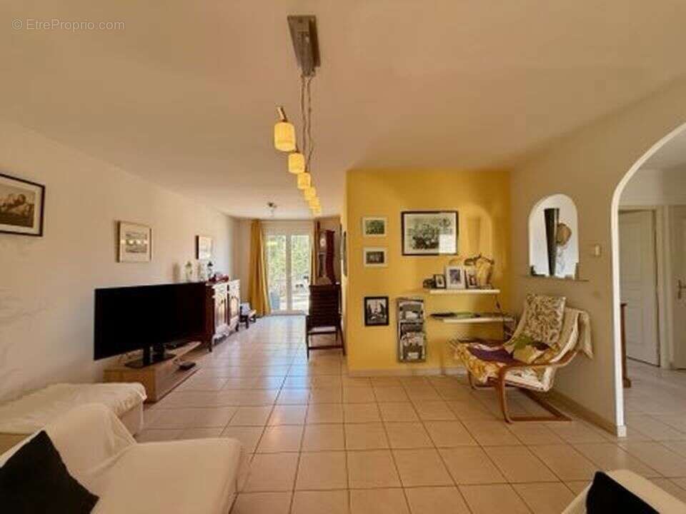 Maison à RIEUX-MINERVOIS