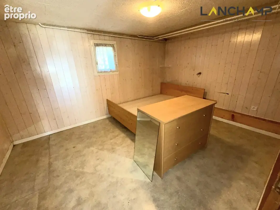 Maison à rénover avec sous-sol et joli terrain - photo 14