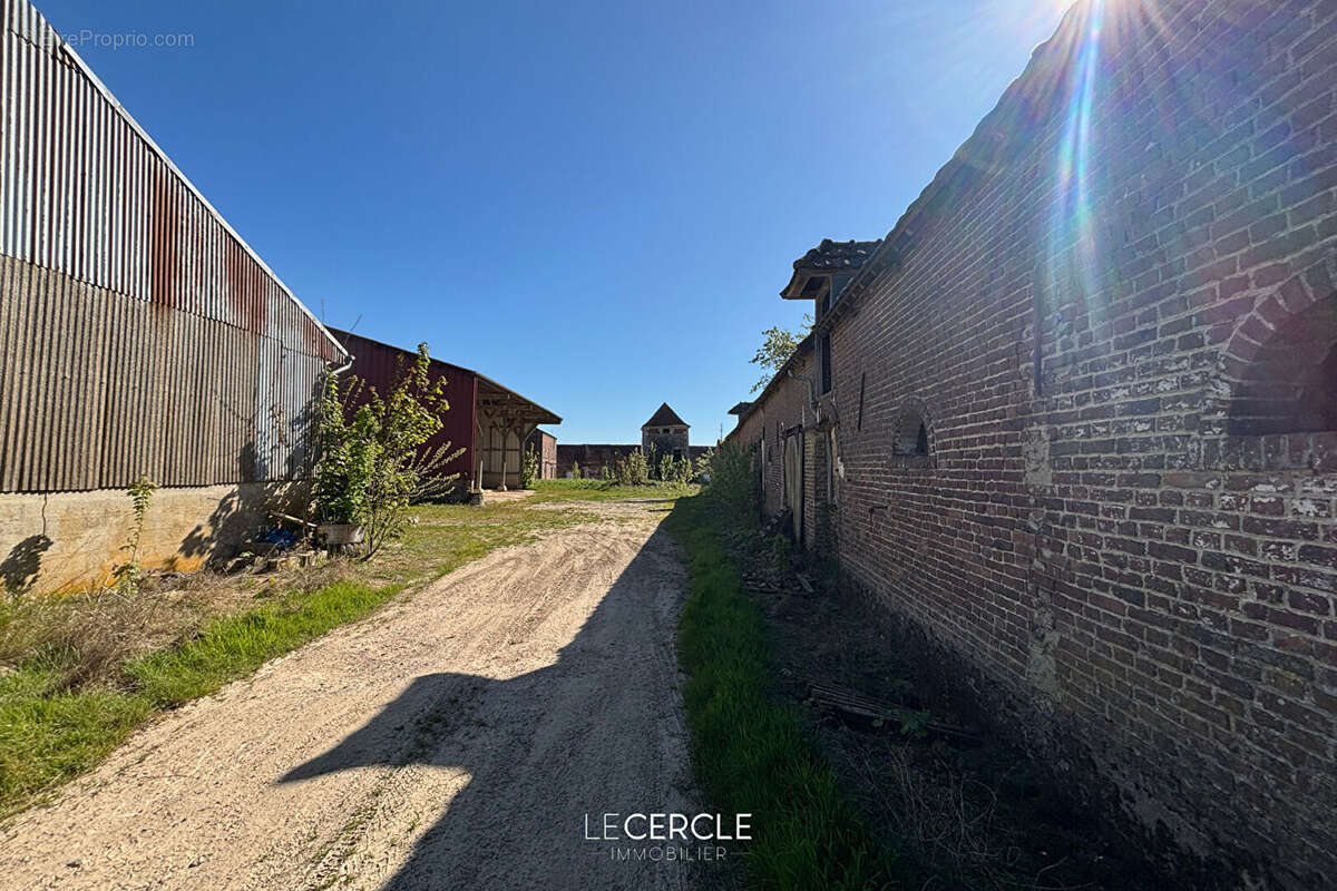 Appartement à ESTREES-SAINT-DENIS