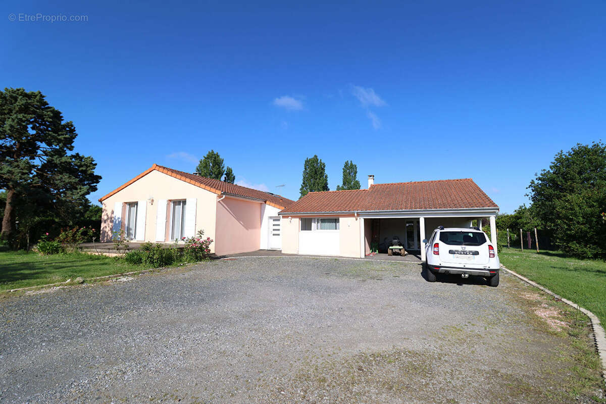 Maison à LIRE