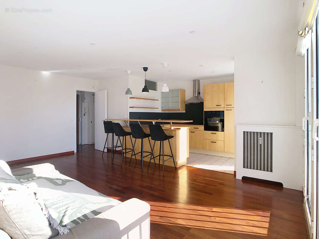 Appartement à RUEIL-MALMAISON